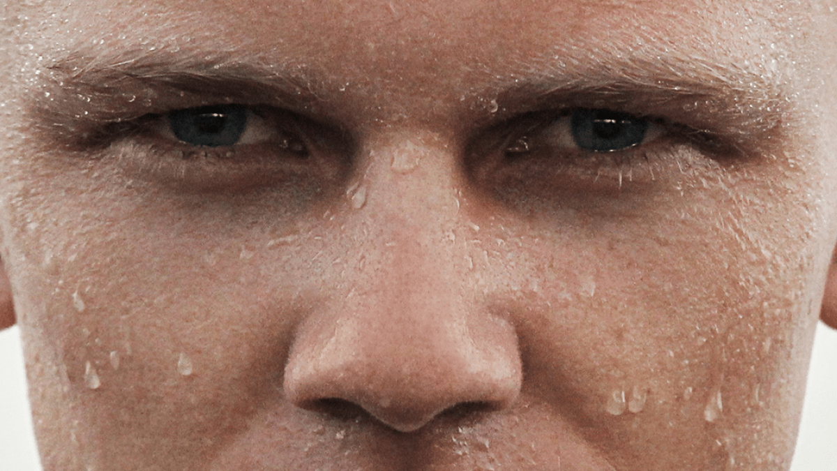 Men_wet_concentration