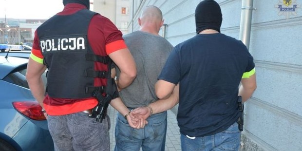 SPRAWCA ATAKU NA SYNAGOGĘ ZŁAPANY