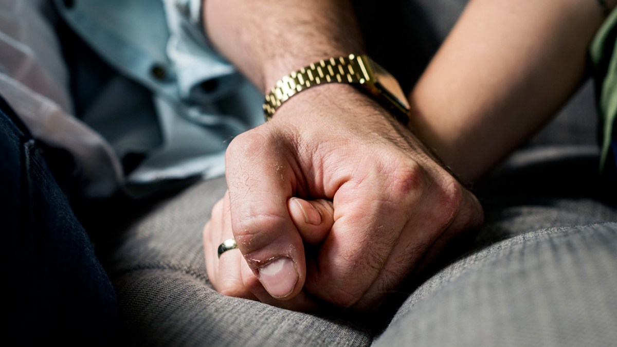 web3-woman-man-couple-prayer-hug-pexels-cc0