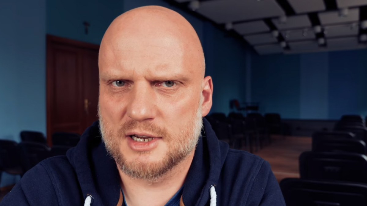 ADAM SZUSTAK OP
