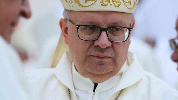 BISKUP ANDRZEJ CZAJA