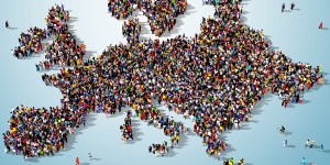 Europejczyk ze Wschodu inny od tego z Zachodu. Pew wskazuje różnice
