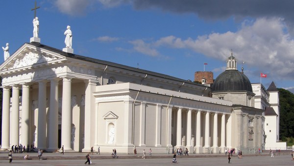 NAJCIEKAWSZE MIEJSCA W WILNIE