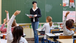 PRZESTARZAŁA EDUKACJA?