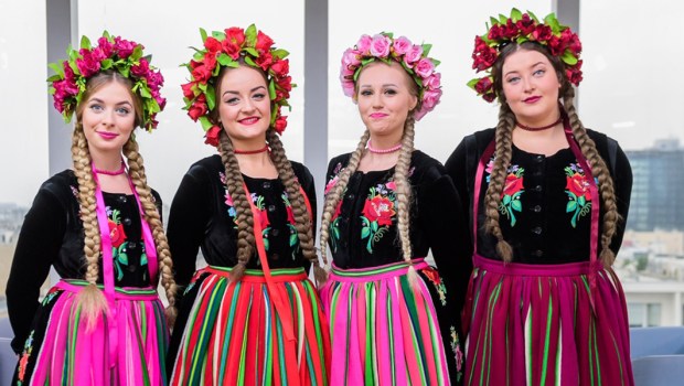 ZESPÓŁ TULIA ZAŚPIEWA HYMN STANÓW ZJEDNOCZONYCH
