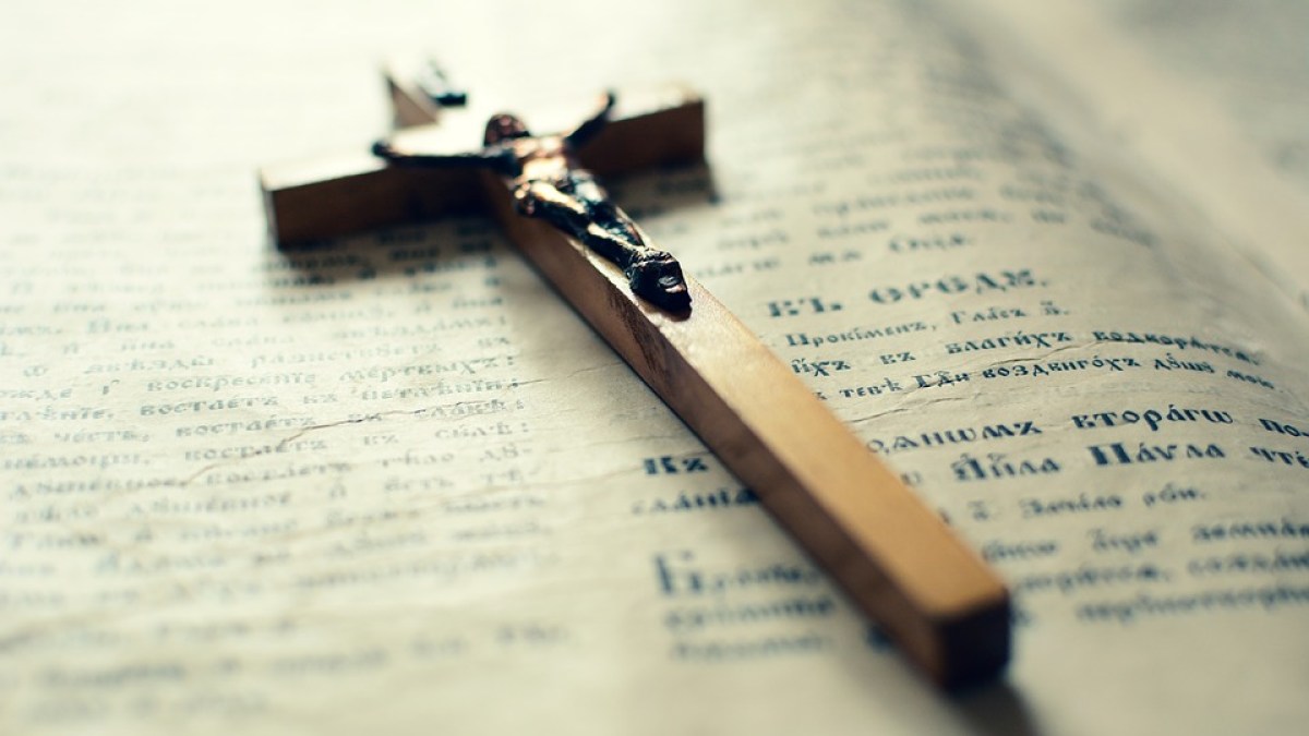 holy-cross-3306800_960_720