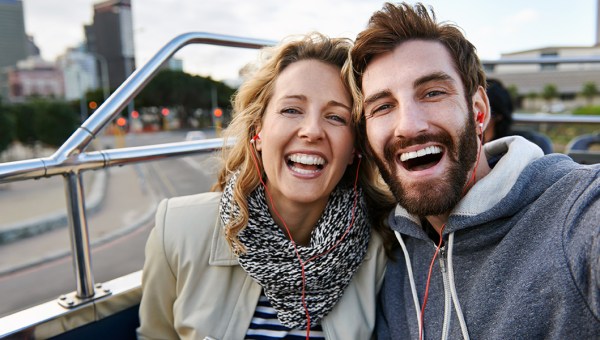 MAŁŻONEK JEST PRZYJACIELEM