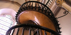 Niezwykłe schody. Ponoć zbudował je sam… św. Józef!