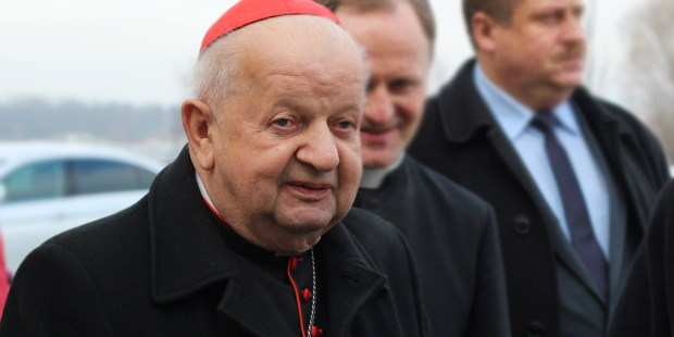 KARDYNAŁ STANISŁAW DZIWISZ