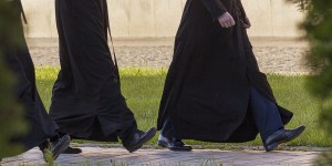 Biskup rozwiązał seminarium. Czy to prawda?