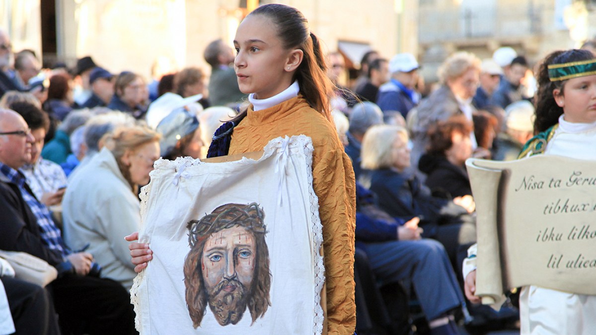 web3-1-malta-good-friday-procession-cc.jpg
