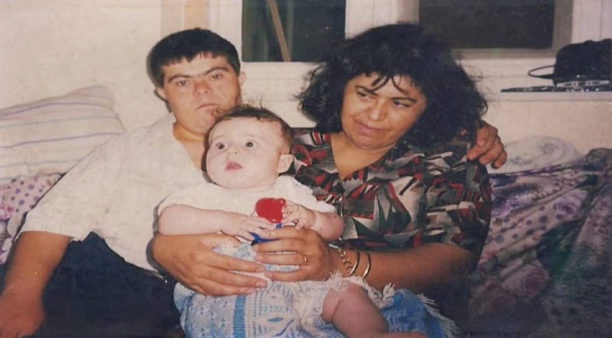 SADER, ISSA, FAMILY