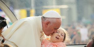 Papież: rodzice chorych dzieci nie potrzebują aborcji, ale pomocy