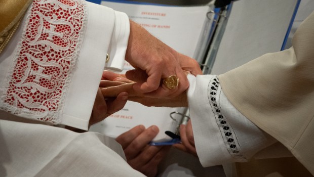ORDINATION,NEW YORK,CARDINAL DOLAN