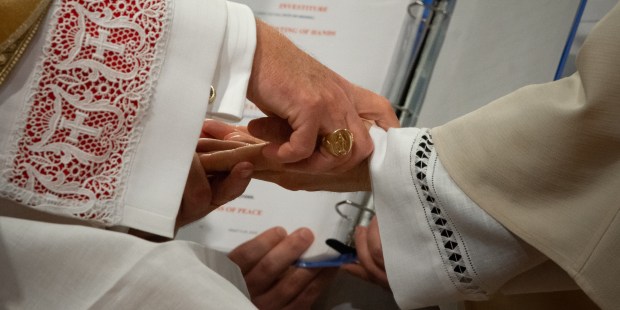 ORDINATION,NEW YORK,CARDINAL DOLAN