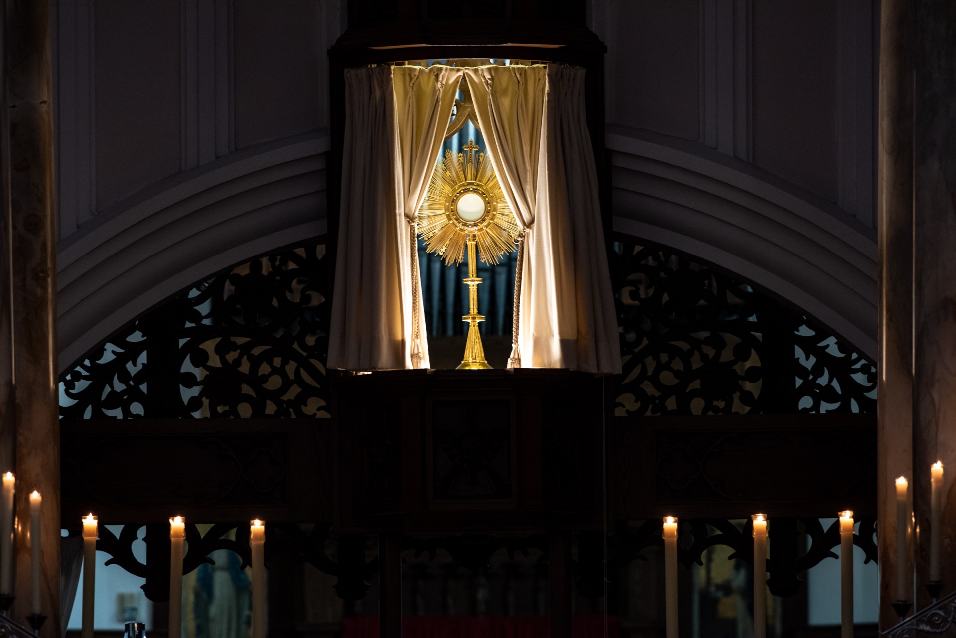 NUN,DOMINICAN SISTERS,CLOISTER
