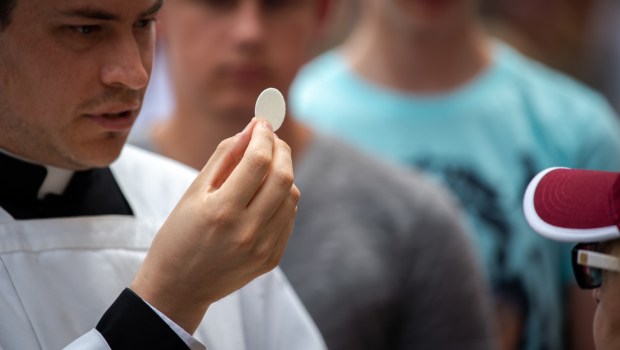 POPE FRANCIS - PENTECOST MASS - SUNDAY