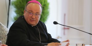 „Prokurator Watykanu” obejrzał film braci Sekielskich. Ma przesłanie dla Polski i polskich biskupów