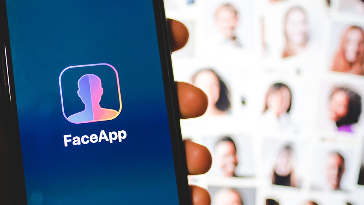 FACEAPP