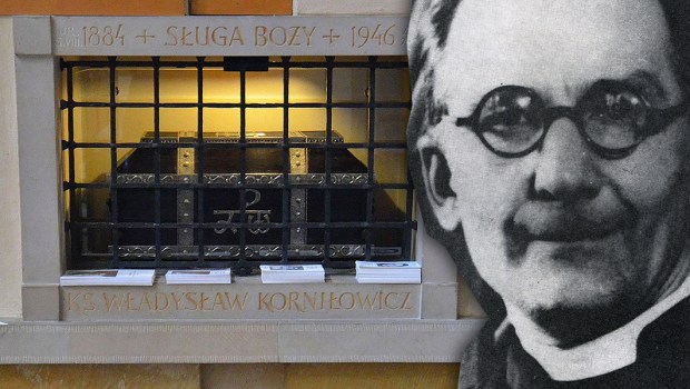 WŁADYSŁAW KORNIŁOWICZ