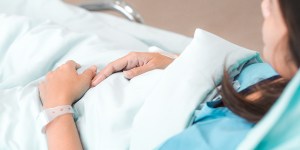 W śpiączce urodziła synka. Teraz razem uczą się samodzielności