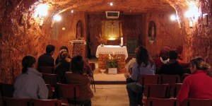 Podziemny kościół. Powstał jako schronienie przed… upałem