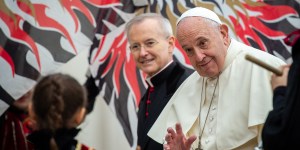 Jak z chrześcijańskiego domu uczynić Kościół domowy? Papież tłumaczy i daje przykład