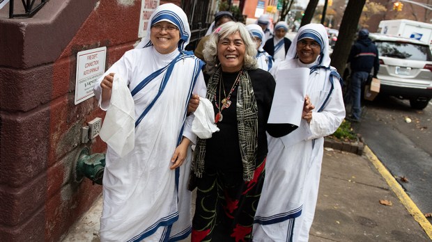 MISSIONARIES OF CHARITY;NEW YORK;MOTHER TERESA