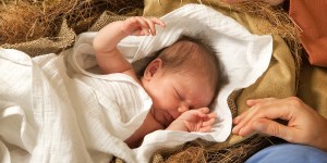 Dlaczego Jezus jest ważniejszy od Świętego Mikołaja? Przeczytajcie dzieciom tę opowieść