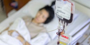 Biskup oddał do transplantacji szpik kostny i uratował życie matce trójki dzieci