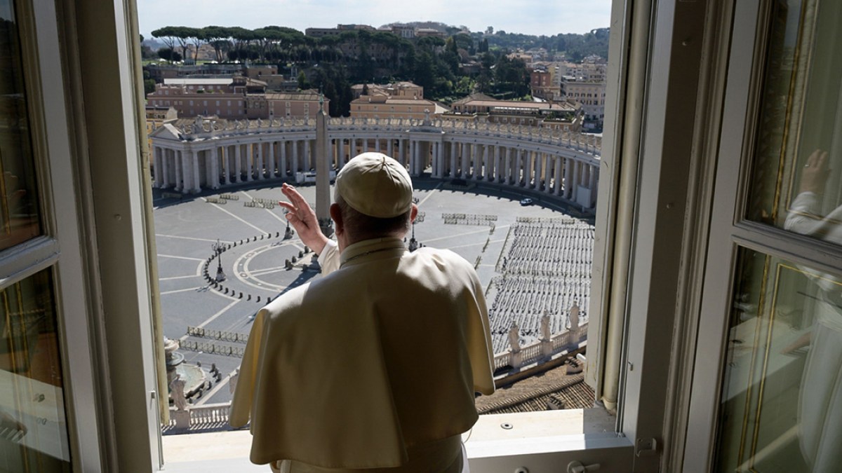 web3;pope;francis;window;angelus;KS01