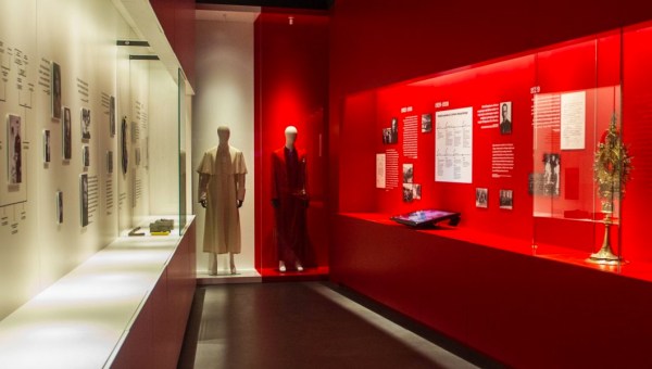 MUZEUM JANA PAWŁA II I KARDYNAŁA WYSZYŃSKIEGO