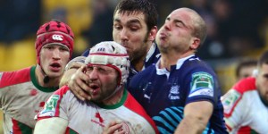 „Grałem w rugby, ale nie byłem szczęśliwy”. Teraz jest młodym proboszczem w Weronie