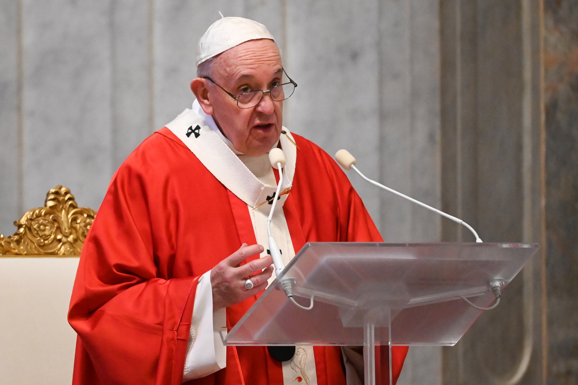 POPE PALM SUNDAY VIRUS