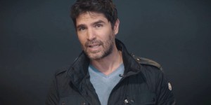 Eduardo Verastegui i milion ludzi modlących się na różańcu. „Nie chciałem dłużej modlić się sam” [nasz wywiad]