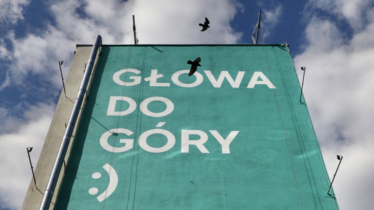 GŁOWA DO GÓRY