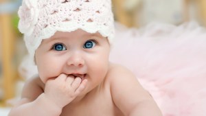 WEB3;BABY;GIRL;SWEET;CUTE;DepositPhotos_8965479;KS01