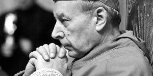 Był internowany, a pisał o Bożej dobroci i delikatności… Modlitwa kard. Wyszyńskiego