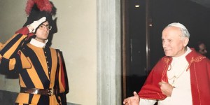 „Zajrzał w głąb mojego serca”. Wspomnienie gwardzisty Jana Pawła II