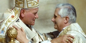 Benedykt XVI ujawnił, jak 2 razy powiedział „nie” Janowi Pawłowi II. List papieża seniora