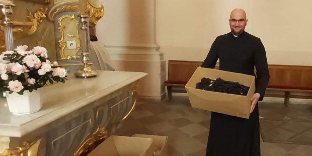 RÓŻAŃCE DLA WIĘŹNIÓW