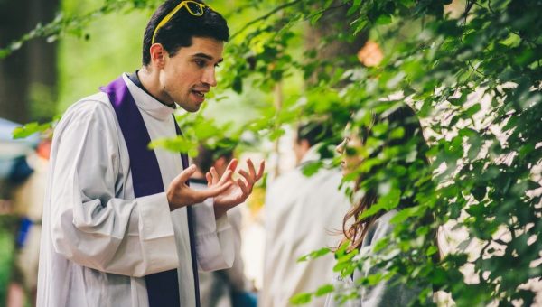 PRIEST, CONFESSION, WOMAN