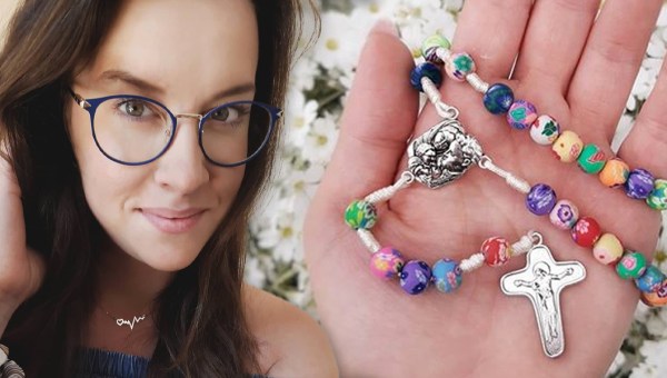 KLAUDIA NACZKE, #SCROLLUJROZANIEC