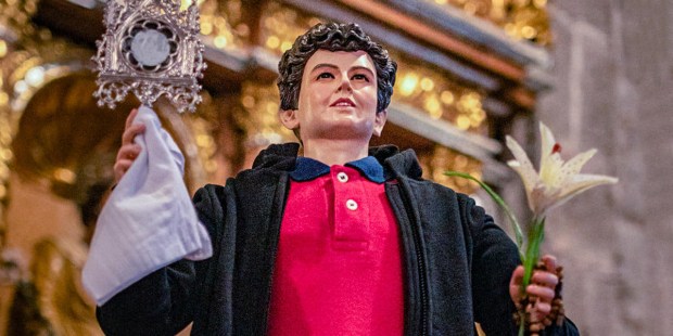 DREWNIANA FIGURA CARLO ACUTISA