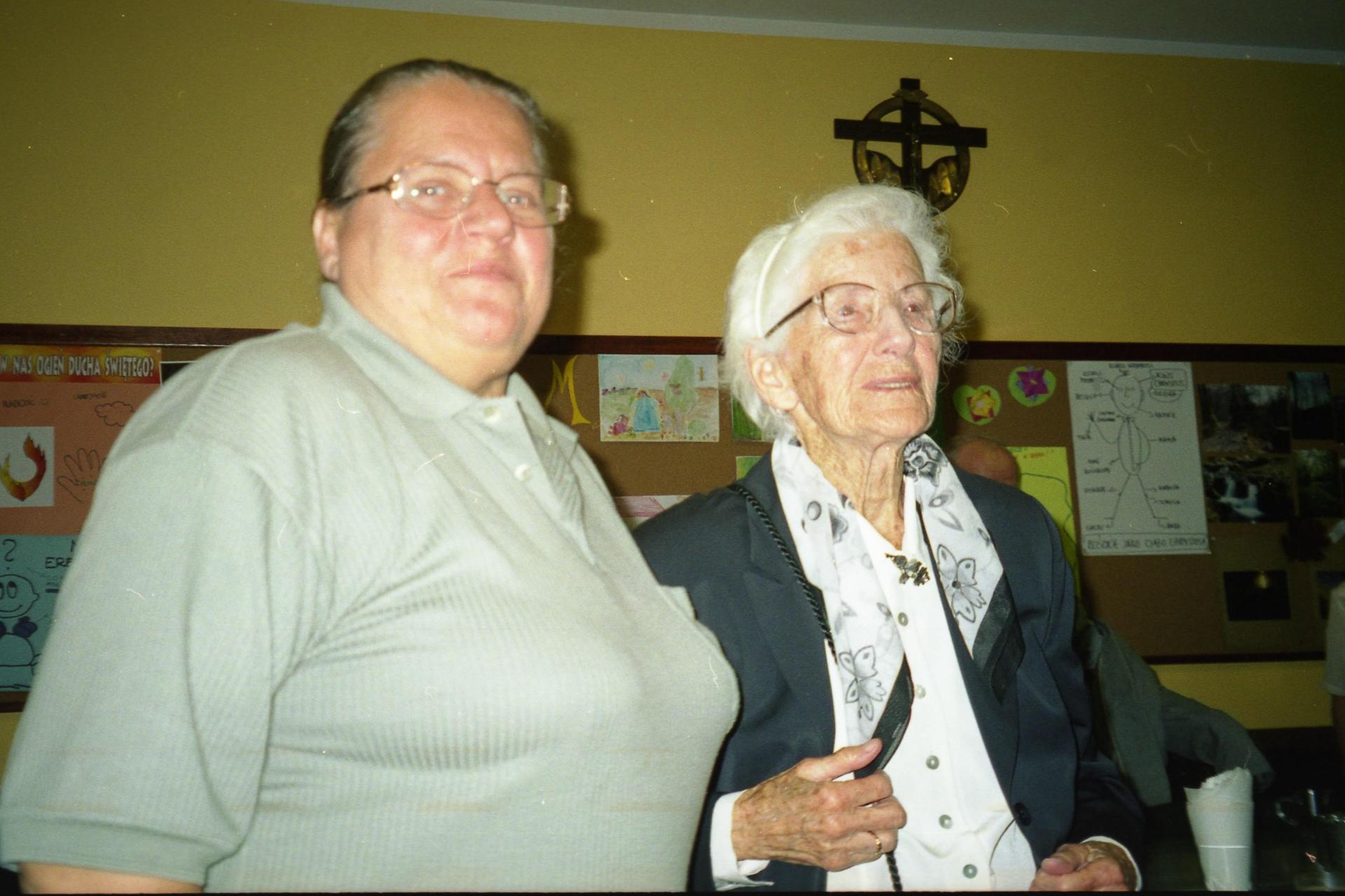 HELENA PYZ, WANDA BŁEŃSKA