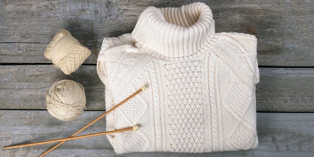 SWEATER