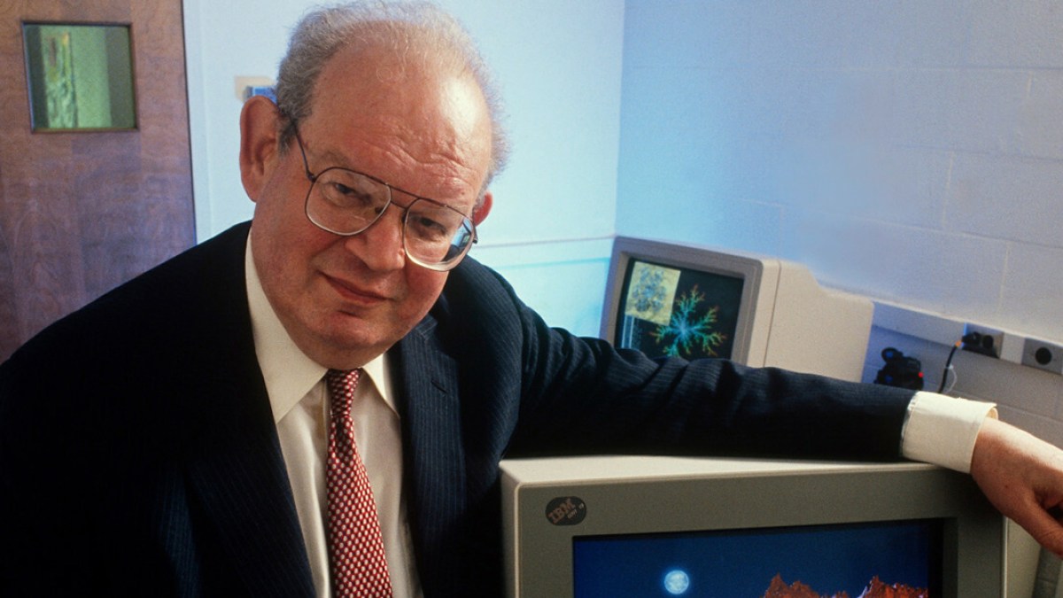 BENOIT MANDELBROT