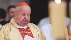KARDYNAŁ STANISŁAW DZIWISZ