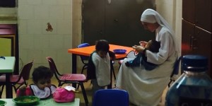 Nie zawsze wesoła nowina. Jak dzisiaj w Betlejem rodzą kobiety? [reportaż]