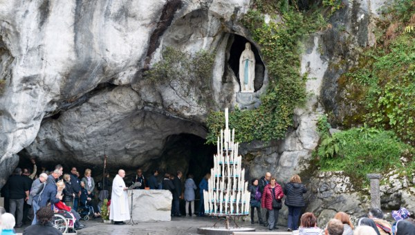 LOURDES